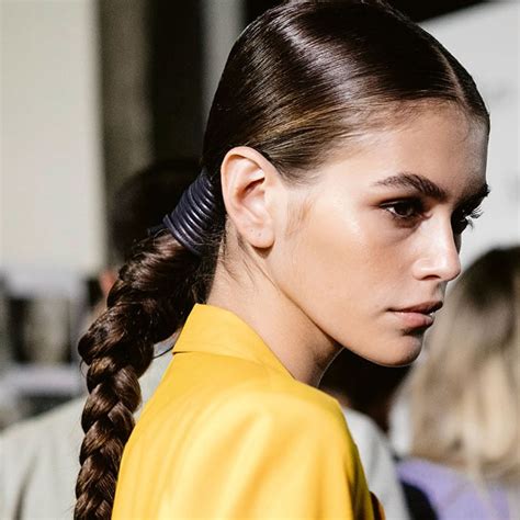 Ponytails are always beautiful and enchanting popular hairstyles 2020 for ladies of all ages. Top trend women's hairstyles for summer 2020 - HAIRSTYLES