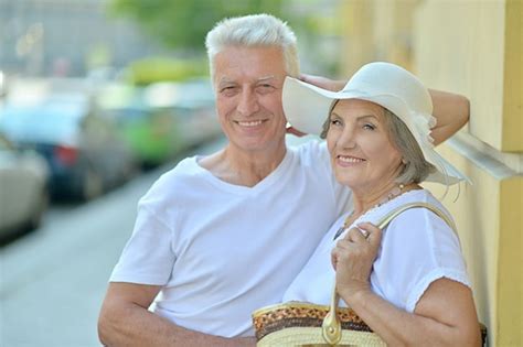 Premium Photo Portrait Of A Nice Mature Couple In Town