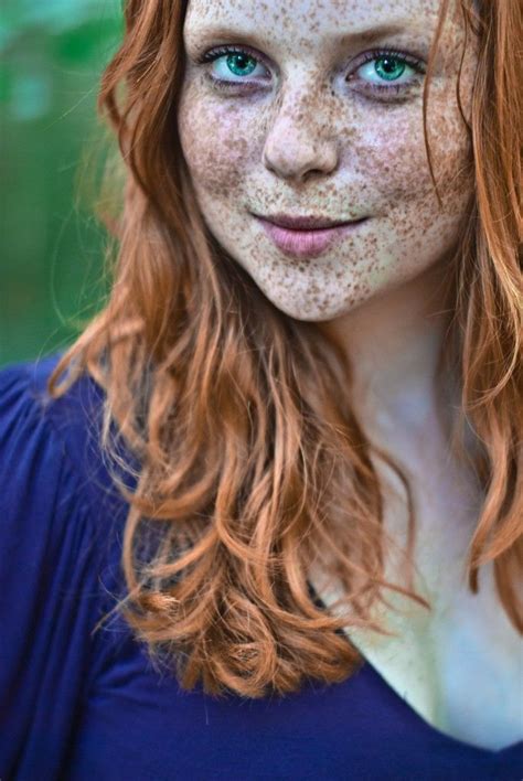 pin by gab rodla on rojo red hair freckles beautiful freckles redheads freckles