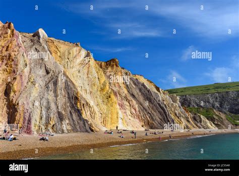 Alum Bay Coloured Sand Hi Res Stock Photography And Images Alamy
