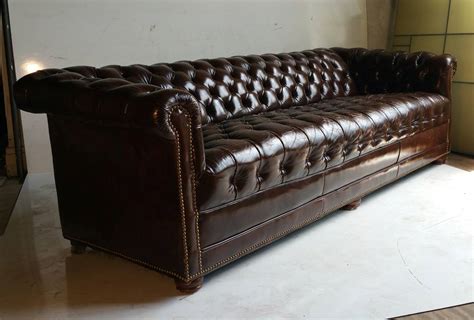 Chesterfield victorian brown leather crescent framed sofa. Brown Leather Button Tufted Chesterfield Sofa, Classic at ...