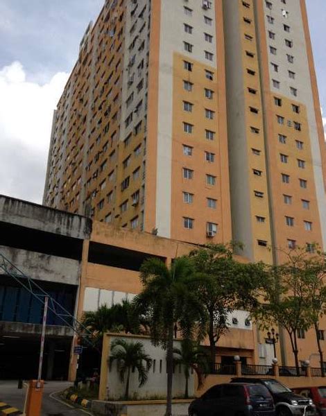 Aeon credit service (m) berhad adalah sebuah institusi kewangan yang menawarkan skim lot g19, ground floor, no. Room In Apartment For Rent At Palm Garden, Bandar Baru ...