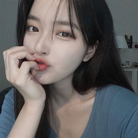 김나희 On Instagram 🤨 In 2020 Korean Beauty Girls