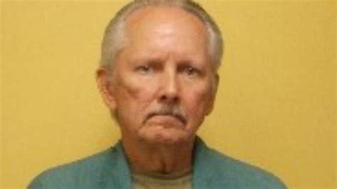 71 year old convicted sex offender released in waukesha county and he is homeless