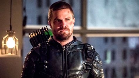 Arrow Final Season Trailer Is A Walk Down Memory Lane First Look At Returning Characters