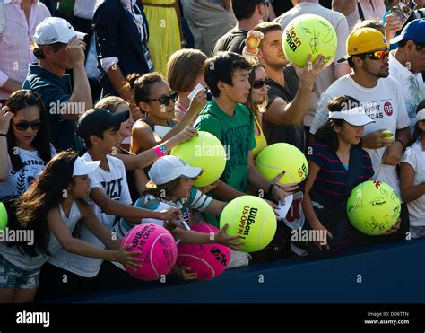 Tennis Fans Us Open Hi Res Stock Photography And Images Alamy