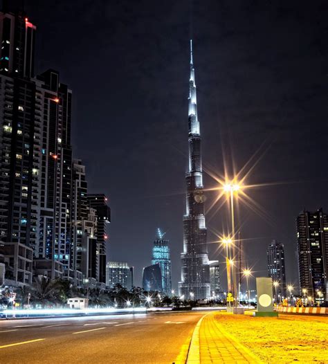 A Beautiful View Of Burj Khalifa At Night Beautiful Views Burj