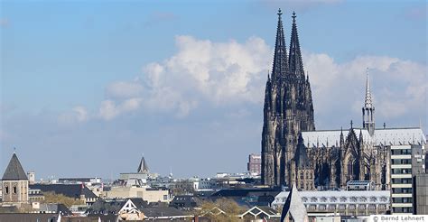 Reinigung des Kölner Doms- 30.000 Besucher machen Dreck