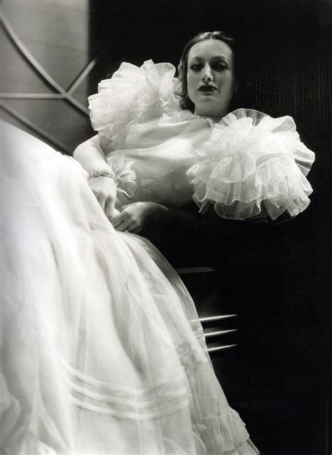Joan Crawford En Letty Lynton Vestido D Organdí Adrian 1932 Las Estrellas De Hollywood