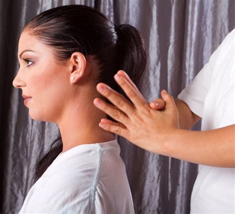 Thai Back Head And Shoulder Massage Siam Massage Therapy