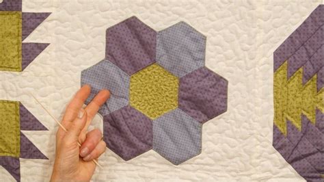 How To Sew Hexagons Together With Jennie Rayment Justhands Ontv