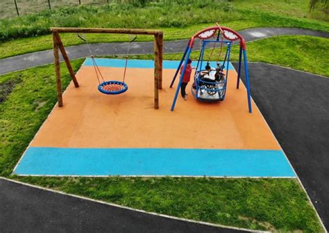 Special Needs Outdoor Playground Equipment Pentagon Play