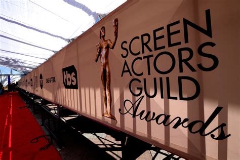Screen Actors Guild Awards Sets Date For 2022 Ceremony