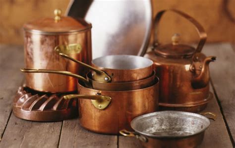 Ollas, cacerolas y baterías de cocina que deberías evitar. como curar ollas de cobre | CocinaDelirante