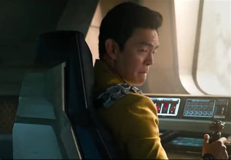 Sulu Is A Gay Dad In Justin Lins Star Trek Beyond Asamnews