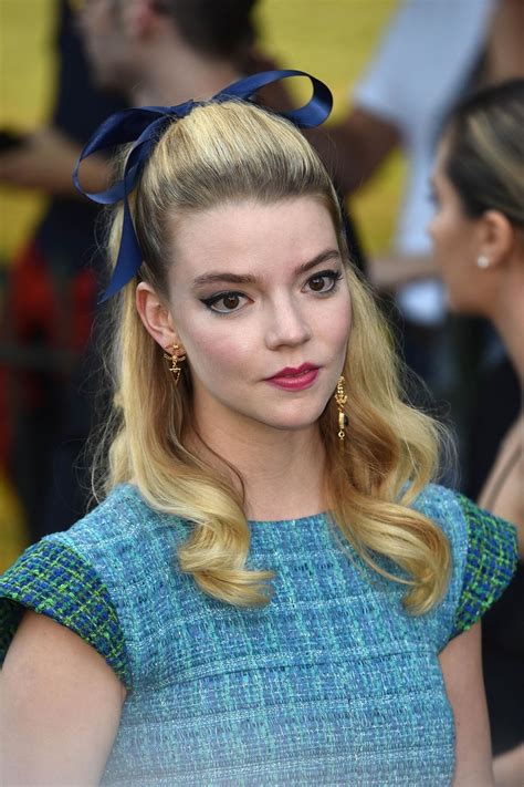 So intensely does she feel about her character in the hit netflix drama, heroine. Anya Taylor-Joy - Serpentine Gallery Summer Party in ...
