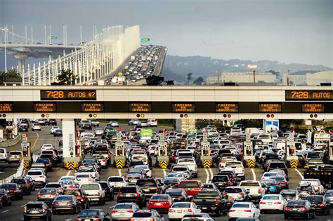 Theres One Hour Of The Week Where Bay Bridge Traffic Is Surpassing Pre