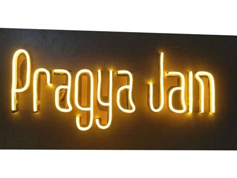 Acrylic Golden Outdoor Led Neon Sign Board For Advertising At Rs 990