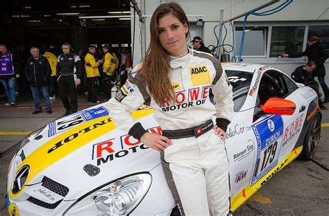 Top 10 Sexiest Female Race Car Drivers