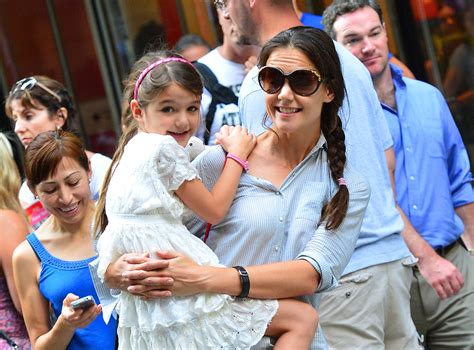 katie holmes shares a photo of daughter suri at a museum — see the pic closer weekly