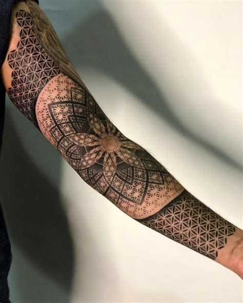 101 Amazing Geometric Tattoos You Have Never Seen Before Outsons