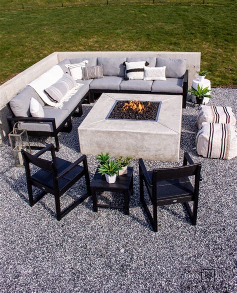 Modern Outdoor Fire Pit Seating Area Taryn Whiteaker Designs