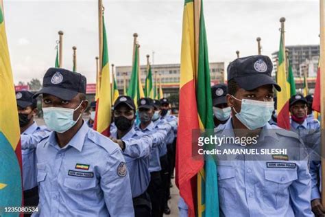 Ethiopian Police Photos And Premium High Res Pictures Getty Images
