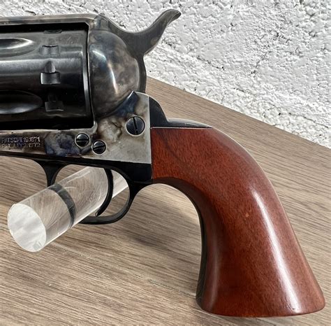 A Uberti 1873 Cattleman 22lr Revolver 12 Shot Very Good Used Guns