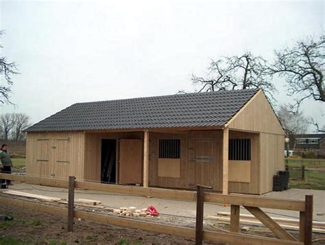 Haus pferdestall kaufen ab sfr. Kpl. Pferdestall m. gr. Scheune jetzt der eigene Stall ...