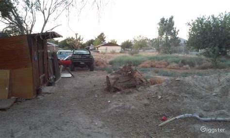 Houses and apartments for rent are also a solution for those, who are not ready to invest into real estate. Jungle Forest Desert House - Horror Props Junkyard | Rent ...