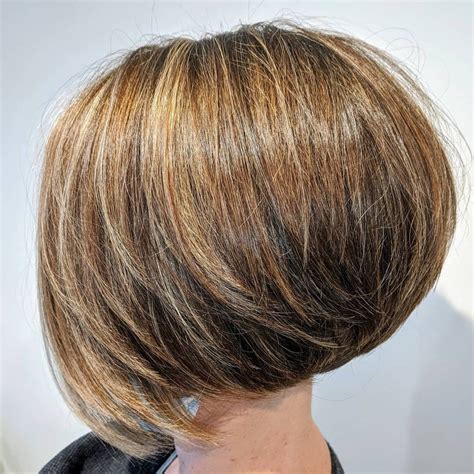 21 Hottest Short Graduated Bob Haircuts For On Trend Women