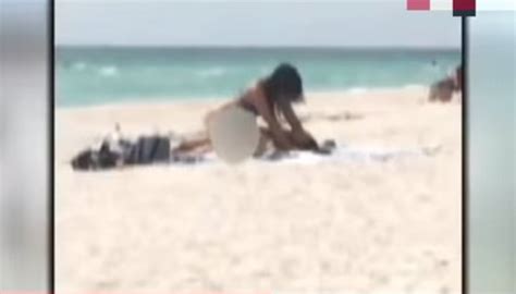 Faire pipi à la plage discrètement. Ils font l'amour devant un enfant de trois ans