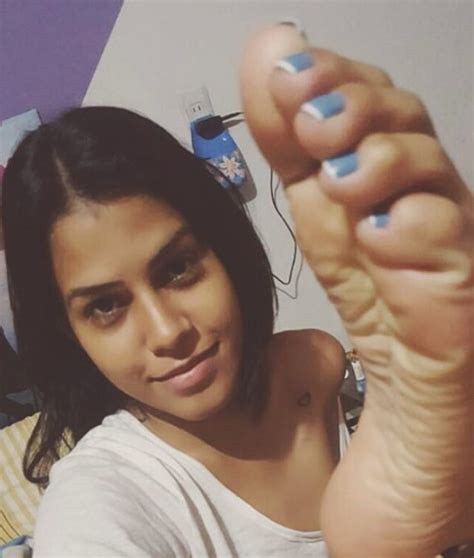 Instagram Feet 3 Replies 723060 NameThatPorn