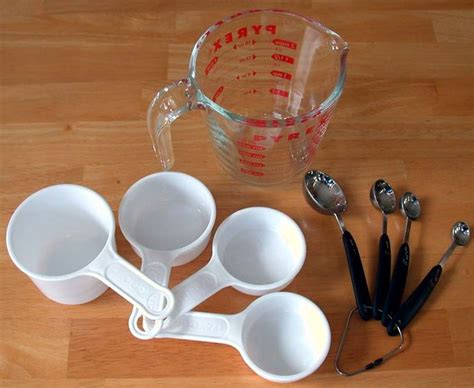 How To Use Measuring Spoons And Cups 8 Steps With Pictures