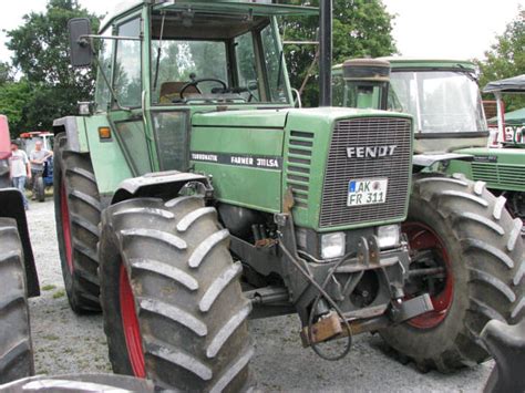 Fendt farmer 311 lsa turbomatik. Fahrzeugseiten.de - Traktoren - Fendt Farmer 311LS und 311LSA