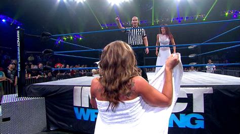 The Knockouts Evening Gown Match Madison Rayne Vs Angelina Love Youtube