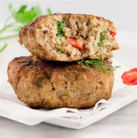 Russian Cutlets Chicken Beef And Vegetables Chefjar