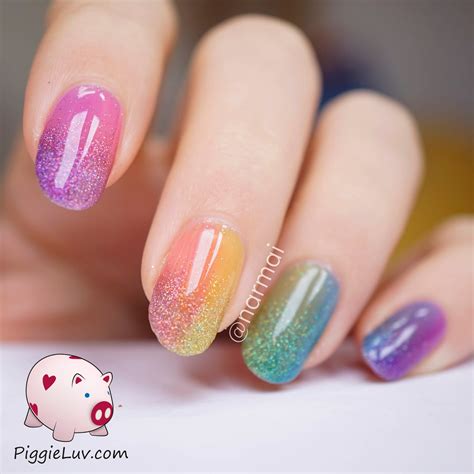 Es una idea para sus niñas o sus clientecitas.,gracias y. PiggieLuv: Double gradient glitter rainbow nail art with OPI sheer tints