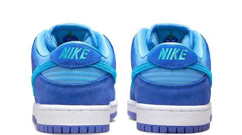 Las Nike Sb Dunk Low Blue Raspberry Demuestran Que Nunca Hay