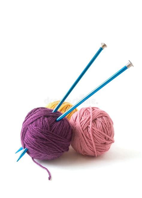 Knitting Needles And Yarn Stock Photos Image 2886823