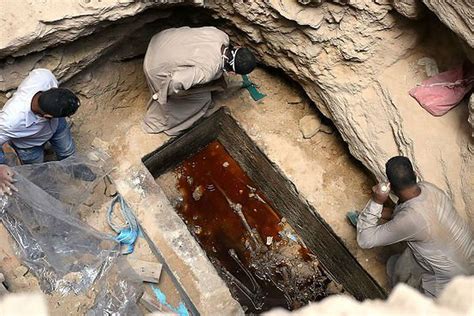 The black mystery sarcophagus was opened, and now people want to drink ...