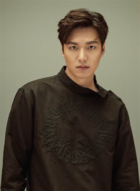 He started his career in 2006 and since then has been cast in various tv shows, short dramas and minor movie roles. The Imaginary World of Monika: Lee Min Ho - "ALWAYS" Album ...