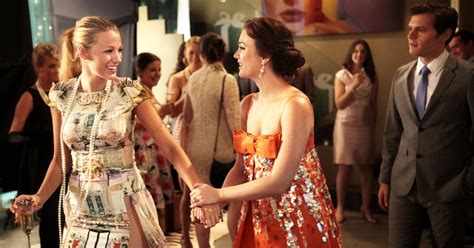 the best gossip girl holiday outfits from serena and blair quick telecast