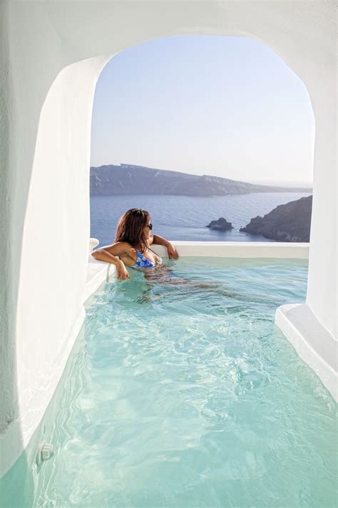 Canaves Oia Suites Santorini Greece Perched On Luxury Pools Oia Hotels Cave Pool