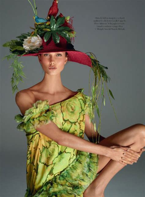 Karlie Kloss Naked For Vogue Italia Modelxnews