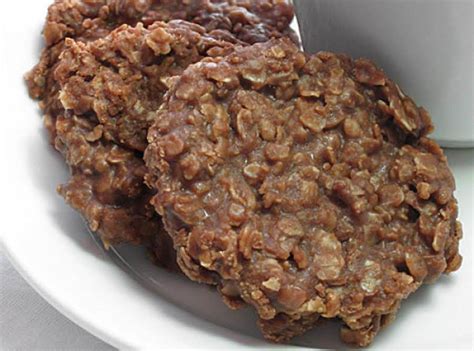 In a large bowl, combine the oats, sugar and cocoa. No Bake Chocolate Oatmeal Drop Cookies Recipe | Just A Pinch