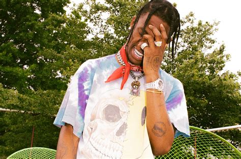 Travis Scotts Staggering Astroworld Debut Sales How The Rapper Was