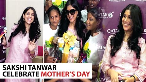 Sakshi Tanwar Celebrates Mothers Day Celebration With Smile Foundation Youtube