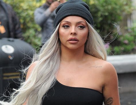 Jesy nelson has shared a statement revealing she has left little mix. Little Mix singer Jesy Nelson shocks fans with her drastic ...