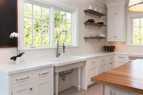 The following article presents the best sinks on the market today and reveals their pros and cons! What's the Best Place to Put the Kitchen Sink? | Kitchen ...